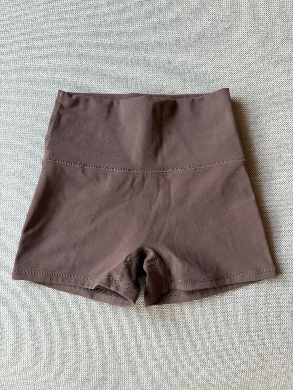 Garage High-Waist Women's Stretch Shorts — Brown